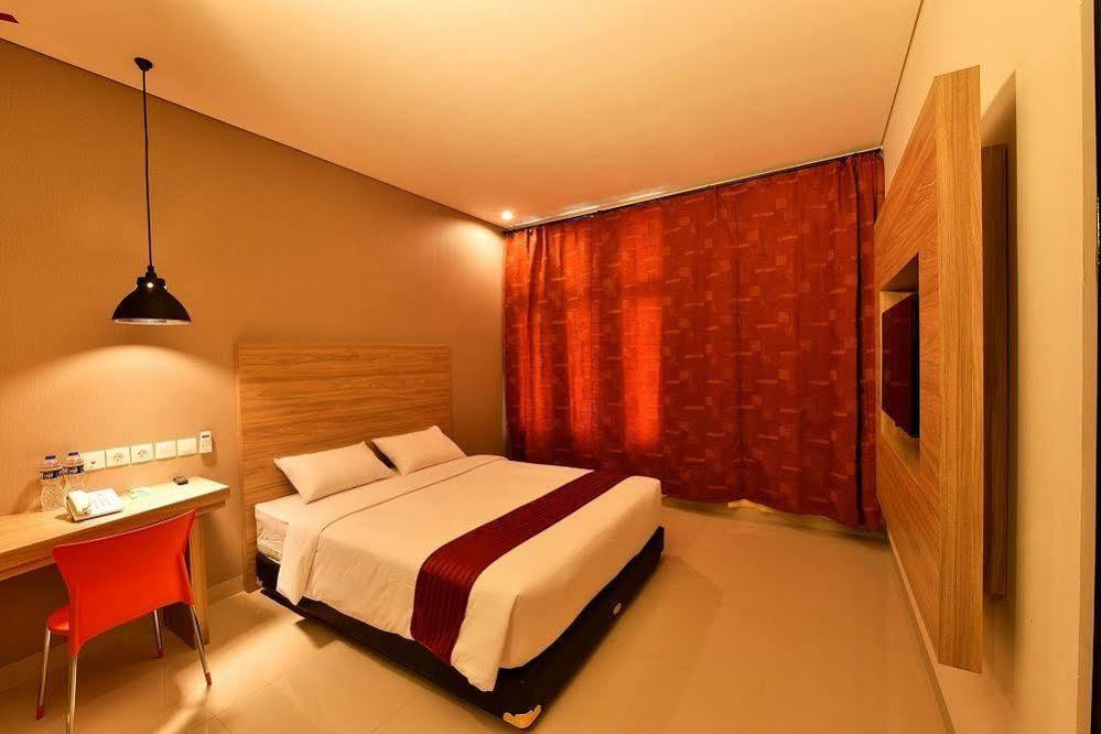 בנדונג Cherry Homes Express Hotel מראה חיצוני תמונה